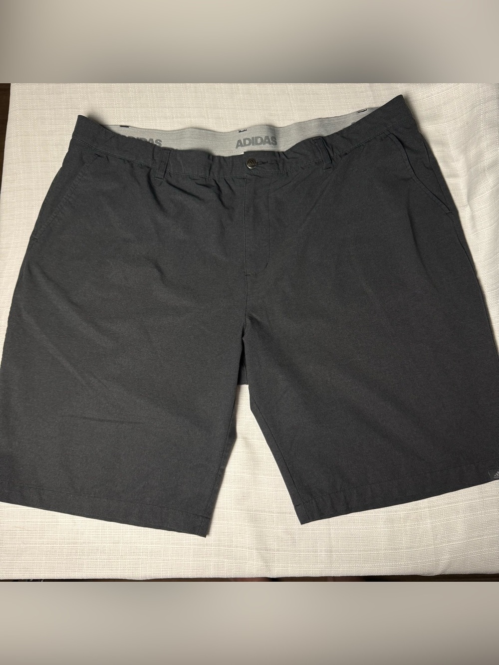 Adidas Ultimate365 Golf Shorts Men's 42 Dark Gray Herringbone 10.5 inseam